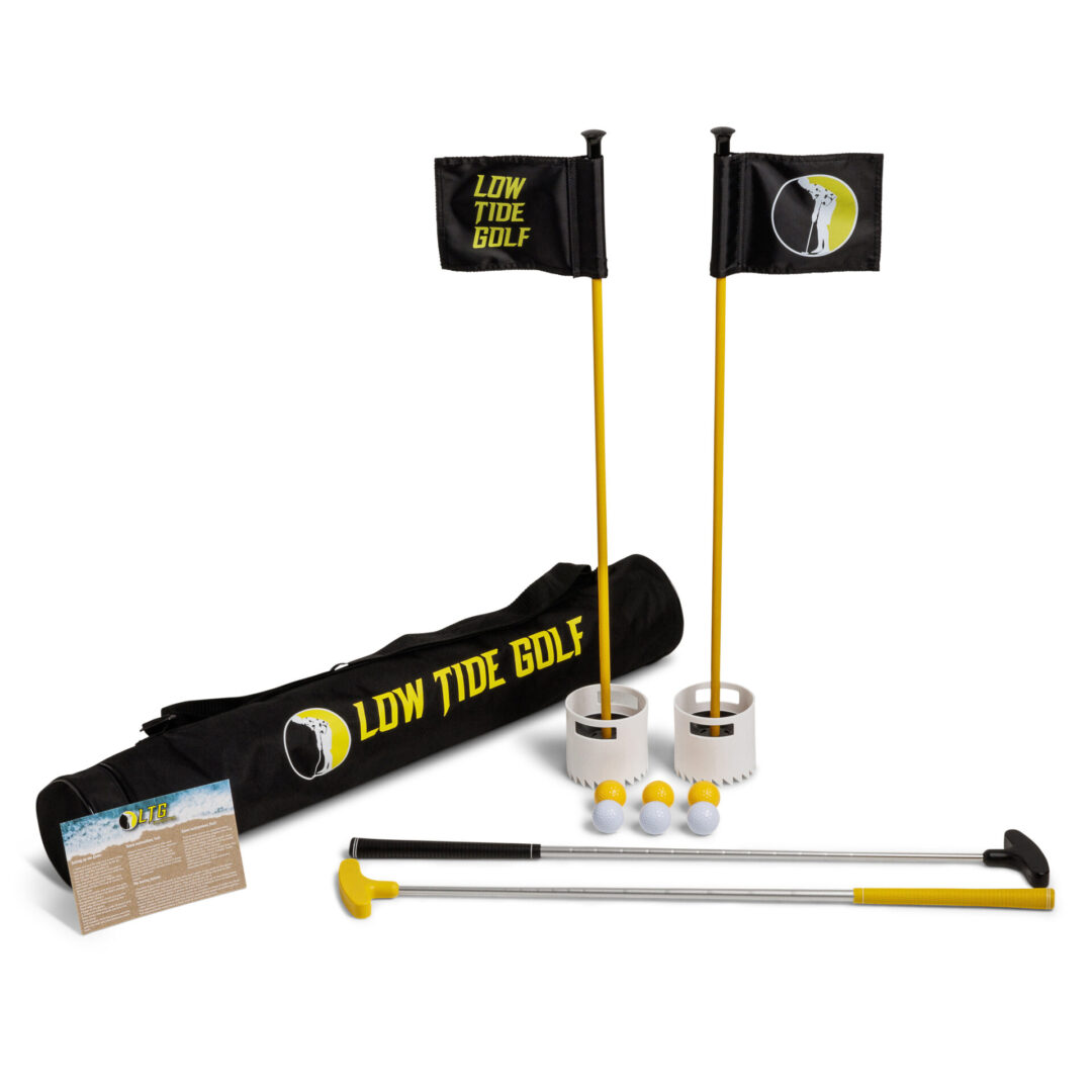 Low Tide Beach Golf Set